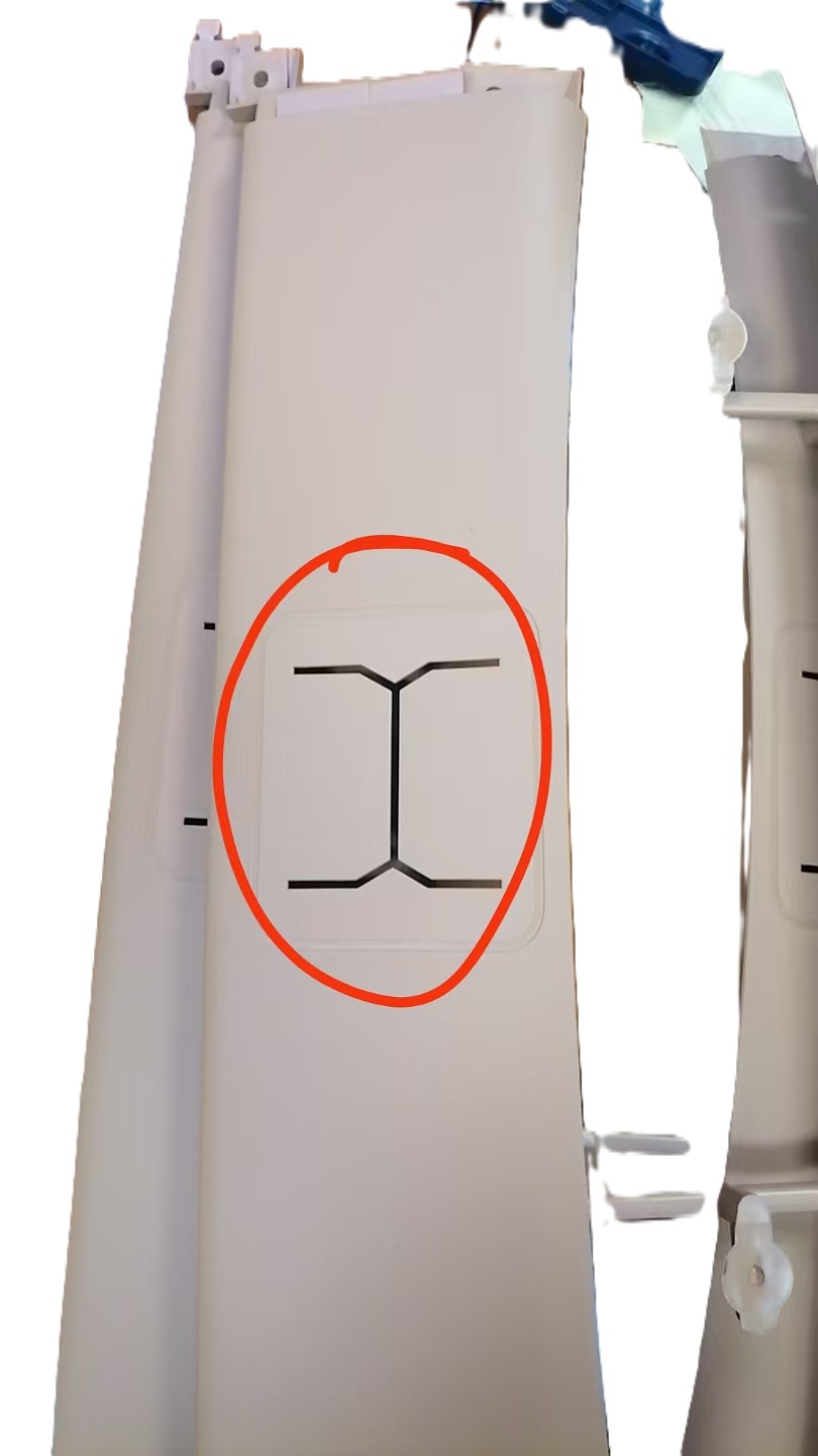  汽车座椅双色侧面罩盖（TPV配色）